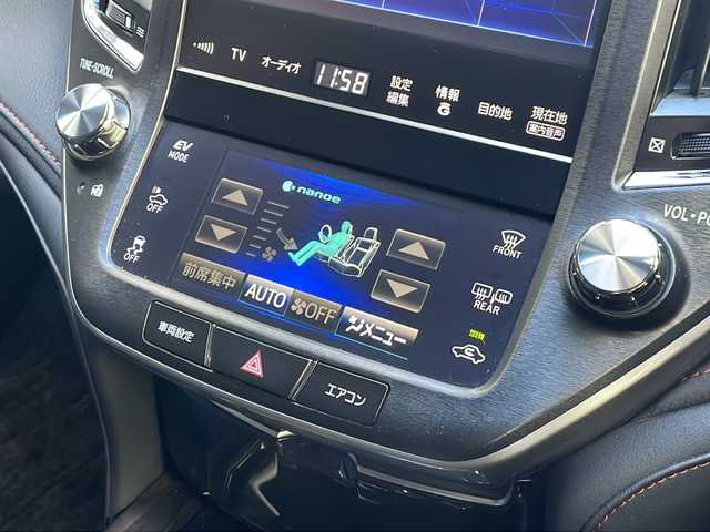 トヨタ クラウン ハイブリッド アスリートS 広島県 2013(平25)年 7.4万km プレシャスブラックパール 禁煙車/純正ナビ/・フルセグ/CD/DVD/Bluetooth/USB/バックカメラ/革巻きステアリング/ステアリングヒーター/オートライト/HIDヘッドライト/フォグランプ/前席パワーシート/前席シートヒーター/前後ドライブレコーダー（ZDR-016）/ETC/ドアバイザー/純正17インチアルミホイール/W+サイド+カーテンエアバック