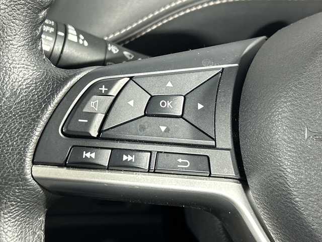 日産 セレナ ハイウェイスター G 神奈川県 2017(平29)年 7.6万km ブリリアントホワイトパール 2トーン エマージェンシーブレーキ/純正9型ナビ/・BT/フルセグTV/CD/DVD/BD/SD/USB/バックカメラ/アイドリングストップ機能/両側電動スライドドア/ハンズフリー/シートヒーター/革巻きステアリングスイッチ/ステアリングスイッチ/Autoライト/クルーズコントロール/ETC/ドライブレコーダー/インテリジェントキー/スペアキー/プッシュスタートボタン/シートリフター/LEDヘッドライト/フォグランプ/純正16インチアルミホイール/純正ドアバイザー