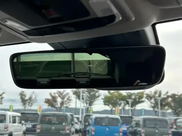 ホンダ ヴェゼル ハイブリッド e:HEV Z 大阪府 2023(令5)年 2.4万km メテオロイドグレーメタリック 純正コネクトナビ/フルセグTV/(AM/FM/AppleCarPlay/Bluetooth)/全方位カメラ/衝突軽減ブレーキ/横滑り防止機能/レーダークルコン/コーナーセンサー/シートヒーター/ステアリングヒーター/パワーバックドア/LEDヘッドライト/オートライト/オートマチックハイビーム/置くだけ充電/ビルトインETC