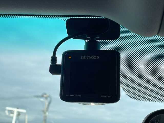 レクサス ＨＳ 250h 徳島県 2009(平21)年 19.7万km ブラックオパールマイカ 純正ナビ/（DTV/CD/DVD/AM/FM/HDD/USB/MD/AUX）/バックカメラ/フロントカメラ/パワーシート（D+N席）/クルーズコントロール/クリアランスソナー/ビルトインETC/ドライブレコーダー/革巻きステアリング/AAC/オートライト/ステアリングスイッチ/純正AW/純正フロアマット/ドアバイザー/電格ミラー/プッシュスタート/スマートキー