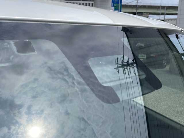 スズキ ワゴンＲ HYBRID FX 沖縄県 2021(令3)年 2.6万km ピュアホワイトP デュアルセンサーブレーキサポート　/レーンキープ　/コーナーセンサー　/シートヒーター　/ETC　/スマートキー　/オートエアコン　/純正フロアマット　/電格ミラー　/アイドリングストップ　