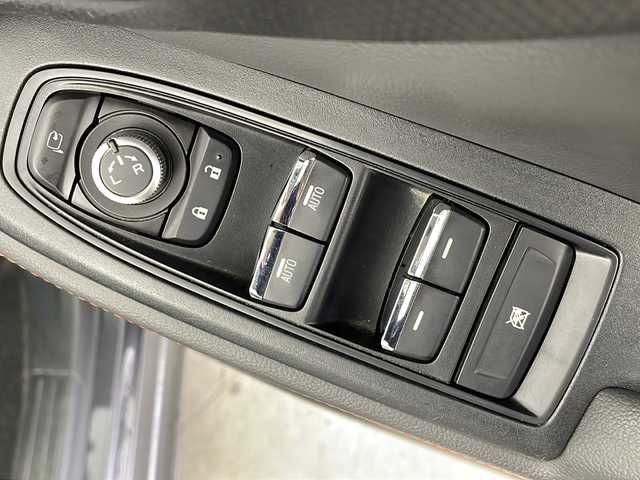 スバル フォレスター ハイブリッド X－ブレイク 新潟県 2022(令4)年 4.9万km マグネタイトグレーメタリック アイサイト/レーダークルーズコントロール/社外ナビ/バックカメラ/フルセグTV/ETC/ドライブレコーダー/シートヒーター/ルーフレール/コーナーセンサー/フォグランプ/革巻きステアリング/ステアリングスイッチ/ステアリングヒーター/プッシュスタート/オートライト/LEDヘッドライト