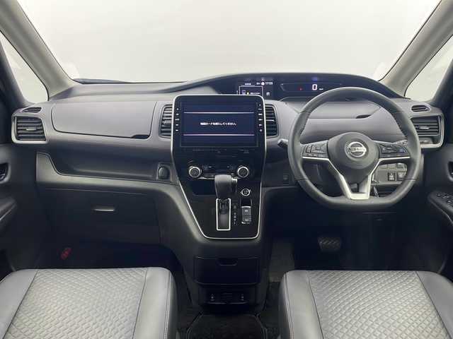 日産 セレナ ハイウェイスター V 栃木県 2021(令3)年 1.8万km アズライトブルー 両側パワースライドドア/メーカー10型ナビ/  CD/DVD/Blu-ray/Bluetooth/AM/FM/フルセグTV/アラウンドビューモニター/ETC/デジタルインナーミラー/純正ドライブレコーダー/プロパイロット/エマージェンシーブレーキ/車線逸脱警報/標識検知機能/後側方車両検知警報/オートライト/防水シート/シートヒーター/ステアリングヒーター/プッシュスタート/スマートキー/スペアキー×１/純正16インチアルミホイール