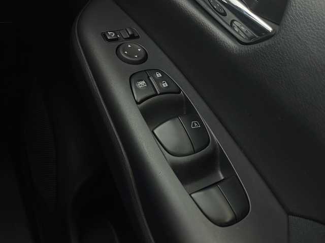 日産 セレナ ハイウェイスター V 栃木県 2021(令3)年 1.8万km アズライトブルー 両側パワースライドドア/メーカー10型ナビ/  CD/DVD/Blu-ray/Bluetooth/AM/FM/フルセグTV/アラウンドビューモニター/ETC/デジタルインナーミラー/純正ドライブレコーダー/プロパイロット/エマージェンシーブレーキ/車線逸脱警報/標識検知機能/後側方車両検知警報/オートライト/防水シート/シートヒーター/ステアリングヒーター/プッシュスタート/スマートキー/スペアキー×１/純正16インチアルミホイール