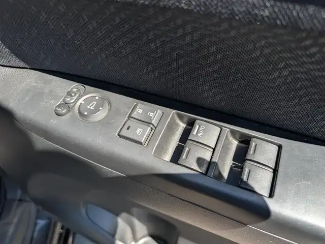 ホンダ Ｎ ＢＯＸ カスタム G Lパッケージ 福井県 2012(平24)年 10.8万km クリスタルブラックパール 純正14インチAW/バックカメラ/片側パワースライドドア/キセノンヘッドライト/Fフォグ/ETC/アイドリングストップ/横滑り防止装置/純正ディーラーオプションナビ/ワンセグテレビ/盗難防止装置/ダブルエアバッグ/スマートキー
