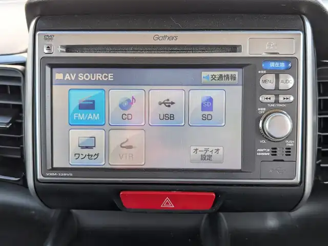 ホンダ Ｎ ＢＯＸ カスタム G Lパッケージ 福井県 2012(平24)年 10.8万km クリスタルブラックパール 純正14インチAW/バックカメラ/片側パワースライドドア/キセノンヘッドライト/Fフォグ/ETC/アイドリングストップ/横滑り防止装置/純正ディーラーオプションナビ/ワンセグテレビ/盗難防止装置/ダブルエアバッグ/スマートキー