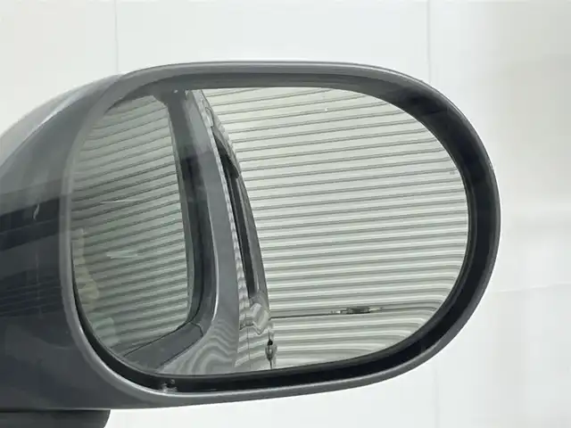 日産 キューブ 15X 茨城県 2016(平28)年 4.9万km ダークメタルグレー 純正ナビ/バックカメラ/ワンセグ/ETC/ドラレコ/HIDヘッドライト/アイドリングストップ/スマートキー/プッシュスタート