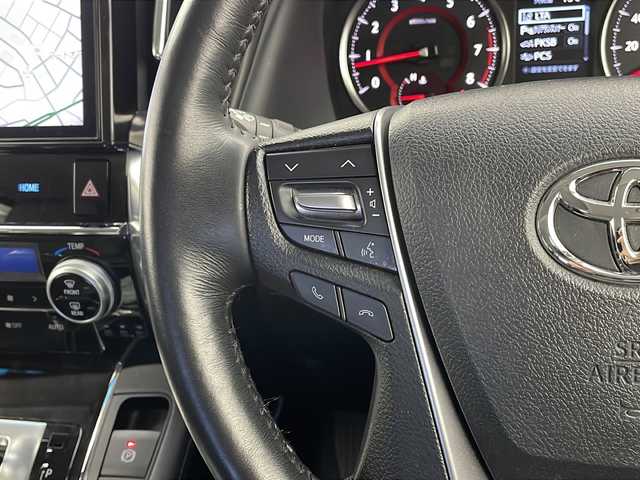 トヨタ アルファード S Cパッケージ 栃木県 2018(平30)年 3.1万km ホワイトパールクリスタルシャイン ワンオーナー/Wサンルーフ/純正SDナビ/（DVD/CD/フルセグ/SD/Bluetooth）/純正フリップダウンモニター/TOYOTA Safety Sense/・レーダークルーズ コントロール/・プリクラッシュセーフティ/・レーントレーシングアシスト/・レーンディパーチャーアラート/・ロードサインアシスト/・先行車発進告知機能/・オートマチックハイビーム/レザーシート/パワーシート/シートヒーター/エアシート/両側パワースライドドア/パワーバックドア/デジタルインナーミラー/バックカメラ/LEDヘッドライト/ビルトインETC/ドライブレコーダー/プッシュスタート/純正18インチアルミホイール