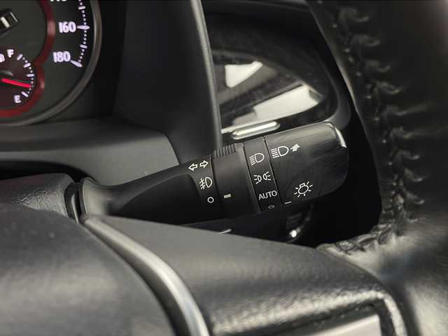 トヨタ アルファード S Cパッケージ 栃木県 2018(平30)年 3.1万km ホワイトパールクリスタルシャイン ワンオーナー/Wサンルーフ/純正SDナビ/（DVD/CD/フルセグ/SD/Bluetooth）/純正フリップダウンモニター/TOYOTA Safety Sense/・レーダークルーズ コントロール/・プリクラッシュセーフティ/・レーントレーシングアシスト/・レーンディパーチャーアラート/・ロードサインアシスト/・先行車発進告知機能/・オートマチックハイビーム/レザーシート/パワーシート/シートヒーター/エアシート/両側パワースライドドア/パワーバックドア/デジタルインナーミラー/バックカメラ/LEDヘッドライト/ビルトインETC/ドライブレコーダー/プッシュスタート/純正18インチアルミホイール