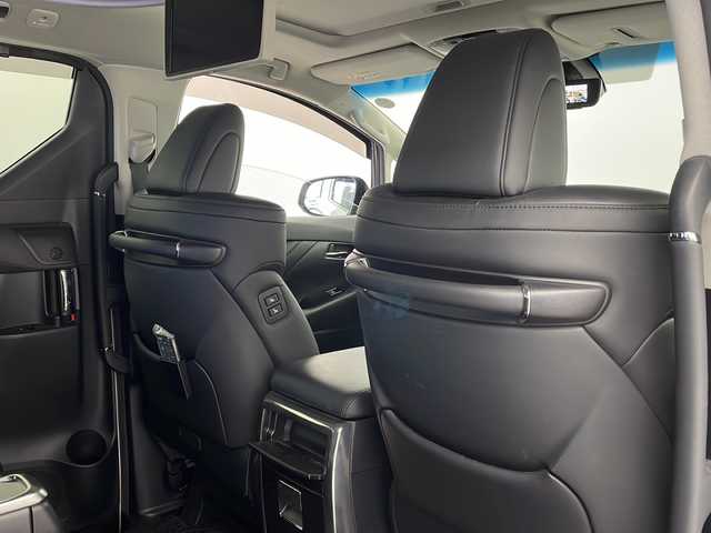 トヨタ アルファード S Cパッケージ 栃木県 2018(平30)年 3.1万km ホワイトパールクリスタルシャイン ワンオーナー/Wサンルーフ/純正SDナビ/（DVD/CD/フルセグ/SD/Bluetooth）/純正フリップダウンモニター/TOYOTA Safety Sense/・レーダークルーズ コントロール/・プリクラッシュセーフティ/・レーントレーシングアシスト/・レーンディパーチャーアラート/・ロードサインアシスト/・先行車発進告知機能/・オートマチックハイビーム/レザーシート/パワーシート/シートヒーター/エアシート/両側パワースライドドア/パワーバックドア/デジタルインナーミラー/バックカメラ/LEDヘッドライト/ビルトインETC/ドライブレコーダー/プッシュスタート/純正18インチアルミホイール