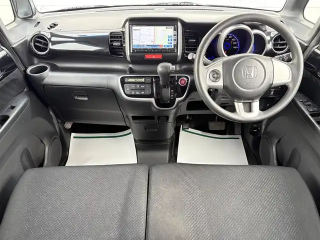 ホンダ Ｎ ＢＯＸ カスタム G Lパッケージ 岩手県 2012(平24)年 5.3万km ポリッシュドメタルメタリック 禁煙車/4WD/純正フリップダウンモニター/片側パワースライドドア/純正ナビ/→フルセグTV/Bluetooth/CD/DVD/FM/AM/バックカメラ/ステアリングスイッチ/横滑り防止装置/オートライト/フォグライト/〇プッシュスタート/〇電動格納ミラー/〇ウィンカーミラー/〇ドアバイザー/〇フロアマット/〇シガーソケット/〇スマートキー/スペアキー/ETC/冬タイヤ社外アルミホイール車載/→7mm×4本