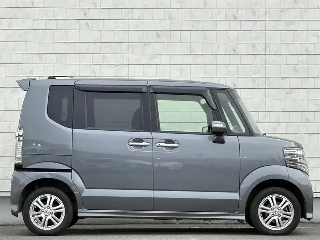ホンダ Ｎ ＢＯＸ カスタム G Lパッケージ 岩手県 2012(平24)年 5.3万km ポリッシュドメタルメタリック 禁煙車/4WD/純正フリップダウンモニター/片側パワースライドドア/純正ナビ/→フルセグTV/Bluetooth/CD/DVD/FM/AM/バックカメラ/ステアリングスイッチ/横滑り防止装置/オートライト/フォグライト/〇プッシュスタート/〇電動格納ミラー/〇ウィンカーミラー/〇ドアバイザー/〇フロアマット/〇シガーソケット/〇スマートキー/スペアキー/ETC/冬タイヤ社外アルミホイール車載/→7mm×4本