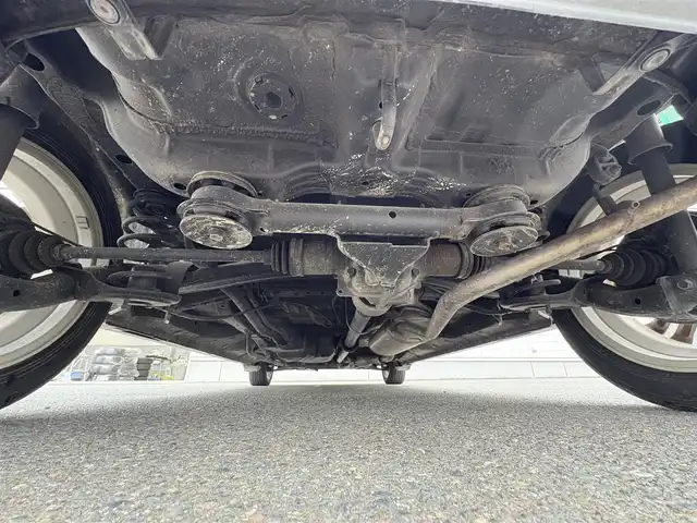 ホンダ Ｎ ＢＯＸ カスタム G Lパッケージ 岩手県 2012(平24)年 5.3万km ポリッシュドメタルメタリック 禁煙車/4WD/純正フリップダウンモニター/片側パワースライドドア/純正ナビ/→フルセグTV/Bluetooth/CD/DVD/FM/AM/バックカメラ/ステアリングスイッチ/横滑り防止装置/オートライト/フォグライト/〇プッシュスタート/〇電動格納ミラー/〇ウィンカーミラー/〇ドアバイザー/〇フロアマット/〇シガーソケット/〇スマートキー/スペアキー/ETC/冬タイヤ社外アルミホイール車載/→7mm×4本