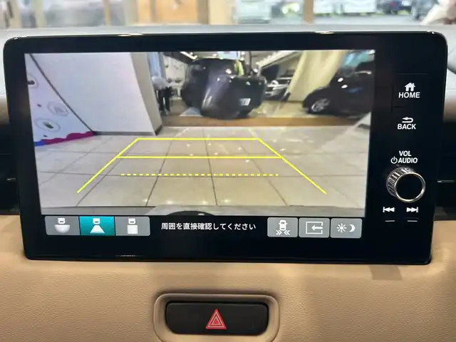 ホンダ ヴェゼル ハイブリッド e:HEV PLaY 埼玉県 2022(令4)年 3.8万km プレミアムサンライトホワイトパール ホンダセンシング/純正9インチコネクトディスプレイ/　　BT/フルセグ/カープレイ/バックカメラ/パワーバックドア/レーダークルーズコントロール/レーンキープアシスト/LEDヘッドライト/ハーフレザーシート/シートヒーター/純正18インチアルミホイール/パノラマルーフ/パドルシフト/ワイヤレス充電/オートブレーキホールド/ステアリングヒーター/ETC2.0/スマートキー/禁煙車