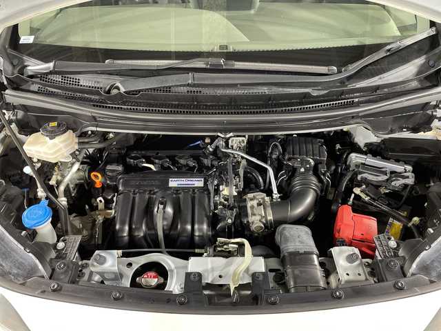 ホンダ フリード ハイブリット G ホンダセンシング 福岡県 2021(令3)年 4.2万km プラチナホワイトパール 純正9インチメモリナビ/・CD/DVD/BT/フルセグTV/・バックモニター/純正フリップダウンモニター/ホンダセンシング/両側パワースライドドア/ETC/ハーフレザーシート/・シートヒーター（D/N)/革巻きステアリング/・ステアリングリモコン/LED/・オートライト/スマートキー/・プッシュスタート/・スペアキー/純正15インチアルミホイール/純正フロアマット/純正ドアバイザー