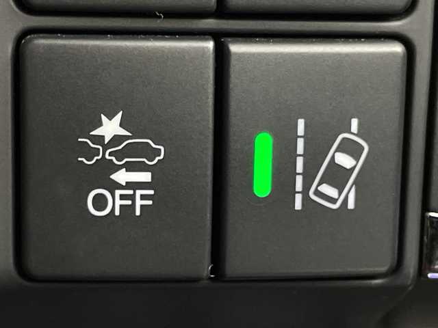 ホンダ オデッセイ ハイブリッド e:HEVアブソルート EX 岐阜県 2021(令3)年 4万km プレミアムヴィーナスブラックP 純正ナビ　/　(AM/FM/CD/DVD/Bluetooth/フルセグTV/AppleCarPlay)/純正フリップダウンモニター/全方位カメラ/衝突軽減ブレーキ/レーンキープアシスト/コーナーセンサー/ブラインドスポットモニター/レーダークルーズコントロール/レザーシート/パワーシート/シートヒーター/両側パワースライドドア/LEDヘッドライト/パワーバックドア/純正ドライブレコーダー前後/ビルトインETC2.0/スペアキー/純正アルミホイール/純正フロアマット/純正ドアバイザー