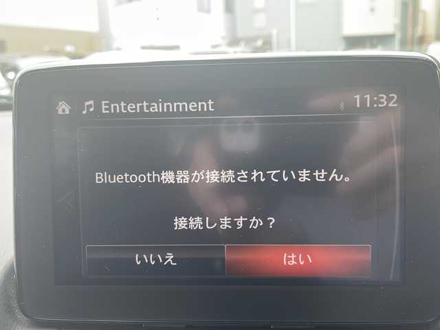 マツダ デミオ XD ツーリング Lパッケージ 大阪府 2017(平29)年 3.5万km スノーフレイクホワイトパールマイカ 純正ナビ（Bluetooth/CD/DVD/AUX/フルセグ）/バックカメラ/衝突被害軽減システム/後方コーナーセンサー/追従型クルーズコントロール/LEDヘッドライト/フォグランプ/オートライト/前方ドライブレコーダー/ETC/ハーフレザーシート/D/N席ヒートシーター/ステアリングスイッチ/パドルシフト/プッシュスタート/スペアキー