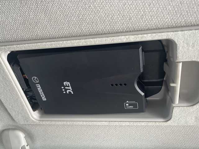 マツダ デミオ XD ツーリング Lパッケージ 大阪府 2017(平29)年 3.5万km スノーフレイクホワイトパールマイカ 純正ナビ（Bluetooth/CD/DVD/AUX/フルセグ）/バックカメラ/衝突被害軽減システム/後方コーナーセンサー/追従型クルーズコントロール/LEDヘッドライト/フォグランプ/オートライト/前方ドライブレコーダー/ETC/ハーフレザーシート/D/N席ヒートシーター/ステアリングスイッチ/パドルシフト/プッシュスタート/スペアキー