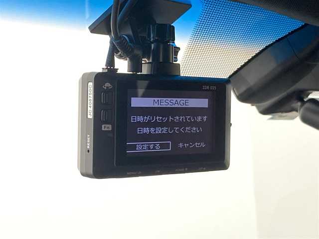 レクサス ＮＸ 300h Fスポーツ 大分県 2015(平27)年 6.2万km レッドマイカクリスタルシャイン 純正SDナビ　フルセグTV Bluetooth Blu-ray DVD再生/パノラミックビューモニター/プリクラッシュセーフティ/ブラインドスポットモニター/レーダークルーズコントロール/オートマチックハイビーム/コーナーセンサー/前席シートベンチレーション・シートヒーター/前席パワーシート/前後ドライブレコーダー/ステアリングヒーター/ステアリングスイッチ/パドルシフト/電子パーキングブレーキ/オートホールド/フロアマット/ドアバイザー/プッシュスタート/スマートキー