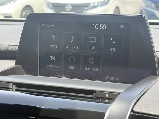 トヨタ クラウン ハイブリッド S Cパッケージ 徳島県 2018(平30)年 6.3万km ホワイトパールクリスタルシャイン 純正メーカーオプションナビ/　（フルセグTV/BT/CD/DVD/AM/FM）/レーダークルーズコントロール/ブラインドスポットモニター/パワーシート/シートヒーター/ステアリングヒーター/ビルトインETC/純正18インチアルミホイール/純正フロアマット/衝突被害軽減システム/レーンキープアシスト/横滑り防止装置/オートマチックハイビーム/カーテンエアバッグ/ドライブレコーダー/前後コーナーセンサー