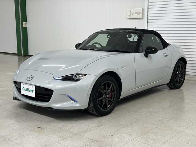 マツダ ロードスター RS 熊本県 2016(平28)年 5.9万km セラミックM 純正SDナビ/フルセグ/バックカメラ/Bluetooth/スマートキー×2/プッシュスタート/ビルトインETC/ハーフレザーシート（レカロシート）/BOSEサウンド/ブラインドスポット