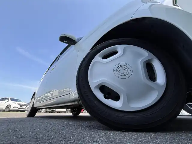 ホンダ Ｎ ＯＮＥ G Lパッケージ 香川県 2013(平25)年 5.5万km プレミアムホワイトパール 登録時走行距離：54869km/スマートフォン連携ディスプレイオーディオ/　HDMI接続/ステアリングリモコン/ETC/HIDヘッドライト/ベンチシート/シートリフター/プッシュスタート/スマートキー/スペアキー