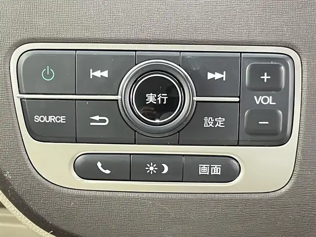 ホンダ Ｎ ＯＮＥ G Lパッケージ 千葉県 2013(平25)年 5.5万km プレミアムホワイトパール スマートフォン連携ディスプレイオーディオ/　HDMI接続/バックカメラ/ETC/HIDヘッドライト/純正フロアマット/ベンチシート/シートリフター/ドアバイザー/プッシュスタート/スマートキー/スペアキー