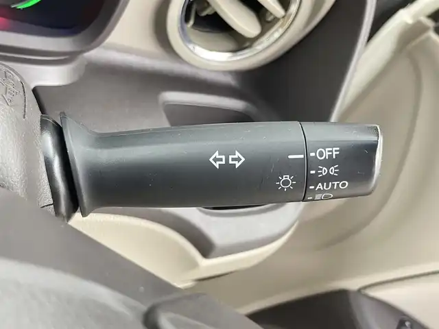 ホンダ Ｎ ＯＮＥ G Lパッケージ 千葉県 2013(平25)年 5.5万km プレミアムホワイトパール スマートフォン連携ディスプレイオーディオ/　HDMI接続/バックカメラ/ETC/HIDヘッドライト/純正フロアマット/ベンチシート/シートリフター/ドアバイザー/プッシュスタート/スマートキー/スペアキー