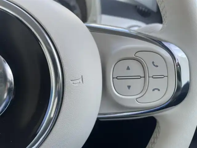 フィアット ５００ 120thタキシード 東京都 2020(令2)年 2.3万km 白 ドライブレコーダー/純正フロアマット/ETC/Bluetooth接続/ハーフレザーシート/純正14インチアルミホイール/ハロゲンヘッドライト