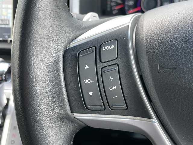 ホンダ ステップワゴン スパーダ Z 新潟県 2013(平25)年 5.3万km ホワイトオーキッドパール メモリナビ/ワンセグテレビ/バックカメラ/フリップダウンモニター/アイドリングストップ/ウィンカーミラー/ドアバイザー/両側パワースライドドア/ETC