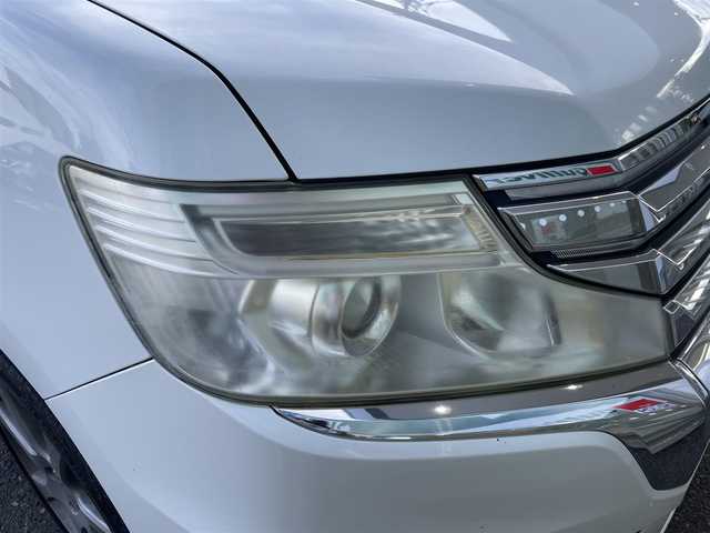 ホンダ ステップワゴン スパーダ Z 新潟県 2013(平25)年 5.3万km ホワイトオーキッドパール メモリナビ/ワンセグテレビ/バックカメラ/フリップダウンモニター/アイドリングストップ/ウィンカーミラー/ドアバイザー/両側パワースライドドア/ETC