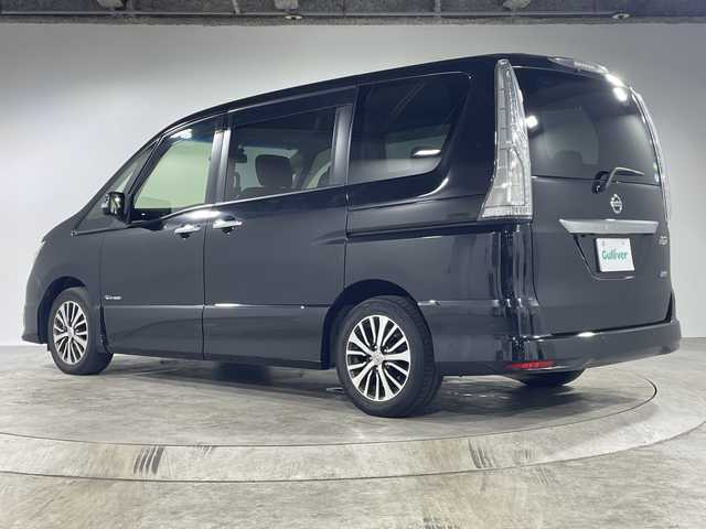 日産 セレナ HWS S HV Vセレ +Sefty 福岡県 2015(平27)年 8.5万km 黒 禁煙車　/両側パワースライドドア　/フリップダウンモニター　/アラウンドビューモニター　/純正ナビ　/フルセグＴＶ/CD/DVD/BT/AUX　/ＥＴＣ　/ＬＥＤライト　/フォグライト　/スマートキー　/クルーズコントロール/クリアランスソナー/スペアキー有り