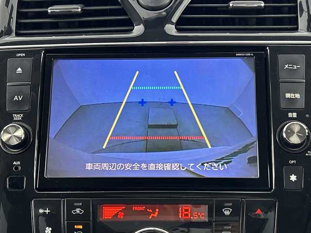 日産 セレナ ハイウェイスター S HV Vセレ 愛知県 2013(平25)年 6.2万km ブリリアントホワイトパール 禁煙車/純正7インチナビ/（CD/DVD/Bluetooth/ワンセグTV/SD)/バックカメラ/フリップダウンモニター/サンルーフ/クルーズコントロール/ドライブレコーダー/ETC/両側パワースライドドア/純正16インチアルミホイール/純正フロアマット/スマートキー/プッシュスタート/横滑り防止装置/オートエアコン
