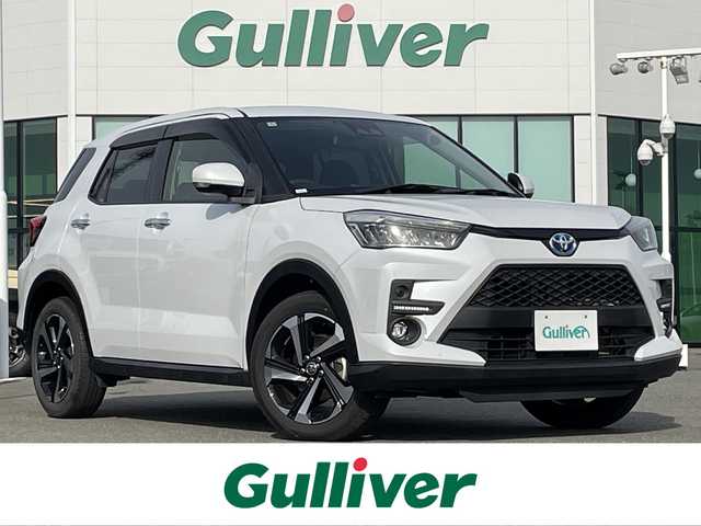 トヨタ ライズ Z 佐賀県 2022(令4)年 5.8万km シャイニングホワイトパール 純正SDナビゲーション/・フルセグTV/CD/DVD/SD/Bluetooth/バックカメラ/ビルトインETC/電子パーキングブレーキ/・AUTO HOLD機能/100V電源/DN席シートヒーター/ISOFIX対応/革巻きステアリング/ステアリングリモコン/純正17インチアルミホイール/純正LEDヘッドライト/・オートマチックハイビーム/純正LEDフォグランプ/リヤフォグランプ/純正フロアマット/純正ドアバイザ―/新車保証書/スペアキー１本/スマートアシスト/・レーダークルーズコントロール/・先行車発進お知らせ機能/・衝突被害軽減ブレーキ/・車線逸脱警報機能/・標識認識機能/・クリアランスソナー/・ふらつき警報