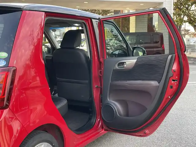 ホンダ Ｎ ＯＮＥ プレミアム 静岡県 2016(平28)年 4.7万km ミラノレッド 衝突軽減Ｂ　/Ｇａｔｈｅｒｓナビ（VXM-165VFi）/地デジ　/Ｂカメラ　/革巻きステアリング　/ステアリングスイッチ　/オートライト　/ハーフレザーシート　/ビルトインＥＴＣ　/純正１４インチＡＷ　/ＩＳＯＦＩＸ　/スペアキー　/保証書/取説