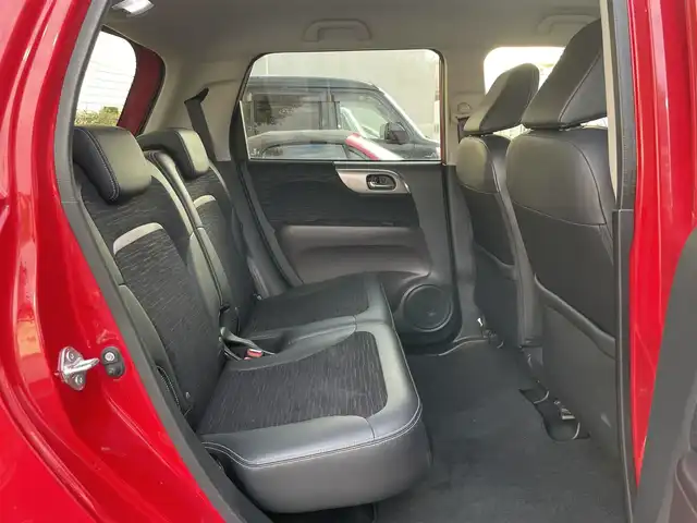 ホンダ Ｎ ＯＮＥ プレミアム 静岡県 2016(平28)年 4.7万km ミラノレッド 衝突軽減Ｂ　/Ｇａｔｈｅｒｓナビ（VXM-165VFi）/地デジ　/Ｂカメラ　/革巻きステアリング　/ステアリングスイッチ　/オートライト　/ハーフレザーシート　/ビルトインＥＴＣ　/純正１４インチＡＷ　/ＩＳＯＦＩＸ　/スペアキー　/保証書/取説