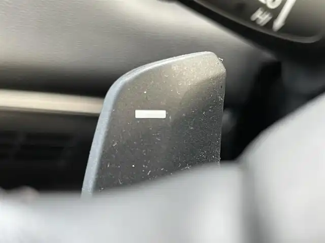 ホンダ ヴェゼル ハイブリッド e:HEV Z 兵庫県 2023(令5)年 3.5万km メテオロイドグレーメタリック 純正ナビ/フルセグTV/Bluetoothオーディオ/CD／DVD/バックカメラ/ステアリングリモコン/クルーズコントロール（追従あり）/パワーバックドア/ハーフレザーシート/シートヒーター/ドアバイザー/純正ゴムマット/パドルシフト/ステアリングヒーター