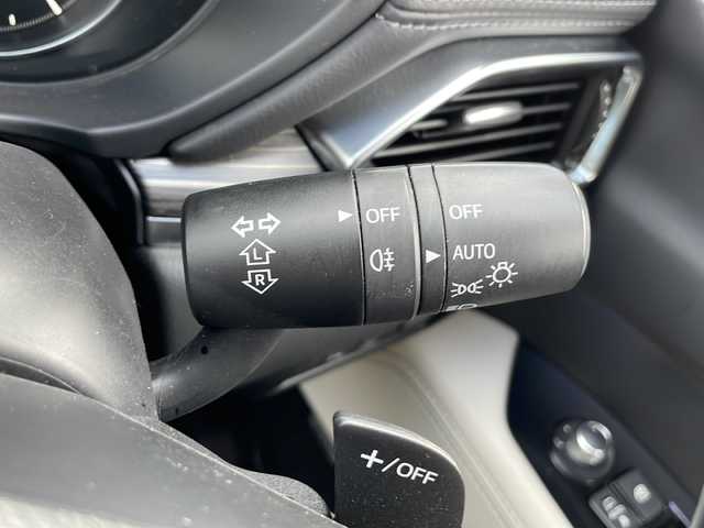 マツダ ＣＸ－５ XD Lパッケージ 道北・旭川 2022(令4)年 4.1万km ジェットブラックマイカ /4WD//禁煙車//純正ナビ/BT/USB/TV//BOSEサウンドシステム//全方位カメラ//レザーシート//全席シートヒーター//前席パワーシート//純正ドライブレコーダー//ワイヤレス充電器//パワーバックドア//左右独立オートエアコン//ステアリングヒーター//革巻きステアリング//ステアリングスイッチ//パドルシフト//オートライト//LEDヘッドライト//バックフォグランプ//ミラーウィンカー//ヘッドライトウォッシャー//スマートキー//プッシュスタート//純正フロアマット//ETC//保証書//取説