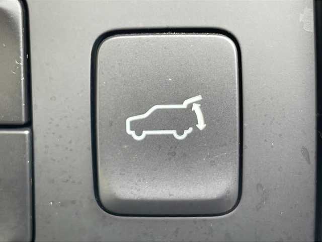 マツダ ＣＸ－５ XD Lパッケージ 道北・旭川 2022(令4)年 4.1万km ジェットブラックマイカ /4WD//禁煙車//純正ナビ/BT/USB/TV//BOSEサウンドシステム//全方位カメラ//レザーシート//全席シートヒーター//前席パワーシート//純正ドライブレコーダー//ワイヤレス充電器//パワーバックドア//左右独立オートエアコン//ステアリングヒーター//革巻きステアリング//ステアリングスイッチ//パドルシフト//オートライト//LEDヘッドライト//バックフォグランプ//ミラーウィンカー//ヘッドライトウォッシャー//スマートキー//プッシュスタート//純正フロアマット//ETC//保証書//取説