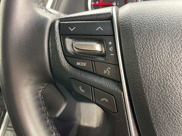 トヨタ アルファード S 道央・札幌 2021(令3)年 2.3万km ブラック ・４ＷＤ/・純正９．２インチディスプレイオーディオ＆ナビ＆ＢＴ/・バックモニター/・ＴＳＳ/・ＬＴＡ/・アダプティブクルーズコントロール/・横滑り防止装置/・アイドリングストップ/・ＡＣ１００Ｖ/・両側パワースライドドア/・寒冷地仕様/・フロントワイパーデアイサー/・ドアミラーヒーター/・純正ビルトインＥＴＣ/・黒レザー調シートカバー/・社外リモコンスターター/・オートライト/・オートマチックハイビーム/・ＬＥＤヘッドライト/・電動パーキングブレーキ/・ブレーキホールド/・スペアリモコンキー×１/・保証書・取扱説明書あり/・夏タイヤ純正１８インチアルミ付積込