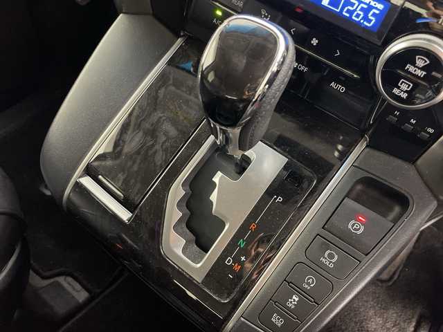 トヨタ アルファード S 道央・札幌 2021(令3)年 2.3万km ブラック ・４ＷＤ/・純正９．２インチディスプレイオーディオ＆ナビ＆ＢＴ/・バックモニター/・ＴＳＳ/・ＬＴＡ/・アダプティブクルーズコントロール/・横滑り防止装置/・アイドリングストップ/・ＡＣ１００Ｖ/・両側パワースライドドア/・寒冷地仕様/・フロントワイパーデアイサー/・ドアミラーヒーター/・純正ビルトインＥＴＣ/・黒レザー調シートカバー/・社外リモコンスターター/・オートライト/・オートマチックハイビーム/・ＬＥＤヘッドライト/・電動パーキングブレーキ/・ブレーキホールド/・スペアリモコンキー×１/・保証書・取扱説明書あり/・夏タイヤ純正１８インチアルミ付積込