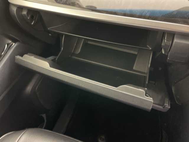 トヨタ アルファード S 道央・札幌 2021(令3)年 2.3万km ブラック ・４ＷＤ/・純正９．２インチディスプレイオーディオ＆ナビ＆ＢＴ/・バックモニター/・ＴＳＳ/・ＬＴＡ/・アダプティブクルーズコントロール/・横滑り防止装置/・アイドリングストップ/・ＡＣ１００Ｖ/・両側パワースライドドア/・寒冷地仕様/・フロントワイパーデアイサー/・ドアミラーヒーター/・純正ビルトインＥＴＣ/・黒レザー調シートカバー/・社外リモコンスターター/・オートライト/・オートマチックハイビーム/・ＬＥＤヘッドライト/・電動パーキングブレーキ/・ブレーキホールド/・スペアリモコンキー×１/・保証書・取扱説明書あり/・夏タイヤ純正１８インチアルミ付積込