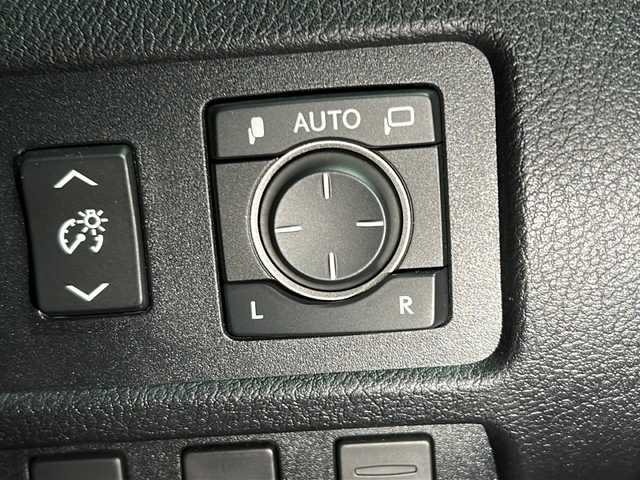 レクサス ＨＳ 250h バージョンI 徳島県 2014(平26)年 8.4万km ブラックオパールマイカ 純正メモリナビ/（Bluetooth/フルセグ/CD/DVD/AM/FM/HDD/USB/AUX）/バックカメラ/フロントカメラ/黒革シート/シートヒーター（D+N席）/シートベンチレーション（D+N席）/パワーシート（D+N席）/D席メモリー機能付き/クルーズコントロール/クリアランスソナー/電動リアサンシェード/LEDヘッドライト/オートライト/ビルトインETC/純正AW/純正フロアマット/プッシュスタート/スマートキー/スペアキー/カードキー/取扱説明書/保証書/記録簿