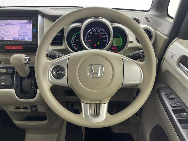 ホンダ Ｎ ＢＯＸ G Lパッケージ 群馬県 2016(平28)年 5.6万km プレミアムディープモカパール 衝突軽減ブレーキ　純正７インチナビ　バックカメラ　両側パワースライドドア　ＨＩＤオートライト　ベンチシート　純正１４インチＡＷ　ステアリングリモコン　カーテンエアバッグ　アイドリングストップ　禁煙車