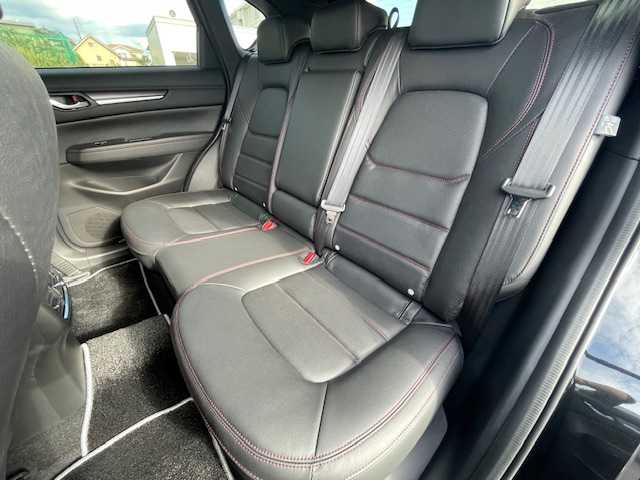 マツダ ＣＸ－５ XD スポーツアピアランス 静岡県 2024(令6)年 0.9万km ジェットブラックマイカ ●純正ディスプレイオーディオ/(フルセグ/Bluetooth/ApplecarPlay/AndroidAuto)/●合皮シート/●前席パワーシート/●全席シートヒーター/●前席エアシート/●全方位カメラ/●マツダライダークルーズコントロール/●ブラインドスポットモニター/●衝突被害軽減システム/●レーンキープアシスト/●前後コーナーセンサー/●電動パーキングブレーキ/●オートブレーキホールド/●LEDヘッドライト/●オートライト/●革巻きステアリング/●ステアリングスイッチ/●ステアリングヒーター/●電動リアゲート/●ヘッドアップディスプレイ/●パドルシフト/●置くだけ充電/●BOSEサウンドシステム/●スマートキー/●プッシュスタート/●純正フロアマット/●純正19インチアルミホイール/●W＋サイド＋カーテンSRS＋ABS/●保証書/●取扱説明書