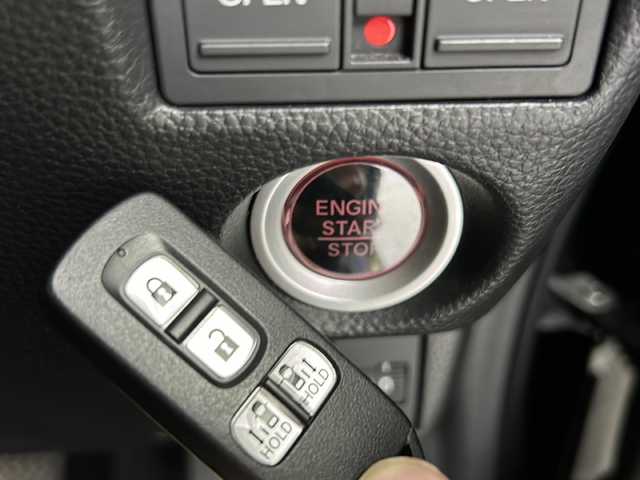 ホンダ Ｎ ＢＯＸ カスタム L ターボ 茨城県 2022(令4)年 5.3万km クリスタルブラックパール ホンダセンシング/純正ナビ/　　CD/DVD/BT/フルセグ/バックカメラ/両側パワースライドドア/レーダークルーズコントロール/LEDオートライト/ハーフレザーシート/シートヒーター/純正15インチアルミホイール/ステアリングスイッチ/アイドリングストップ/USBポート/ビルトインETC/禁煙車