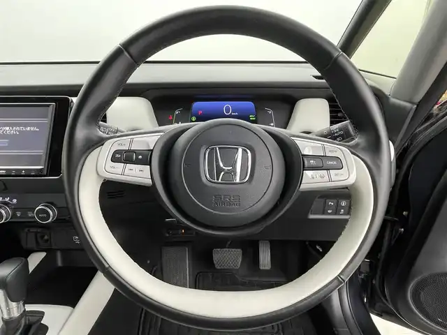 ホンダ フィット e:HEVホーム 群馬県 2020(令2)年 5.1万km 黒 禁煙車　純正ナビ　フルセグ　バックカメラ　ホンダセンシング　追従クルーズコントロール　レーンキープアシスト　オートライト　前後ドライブレコーダー　ＥＴＣ　横滑り防止装置　フロントガラス熱線スイッチ