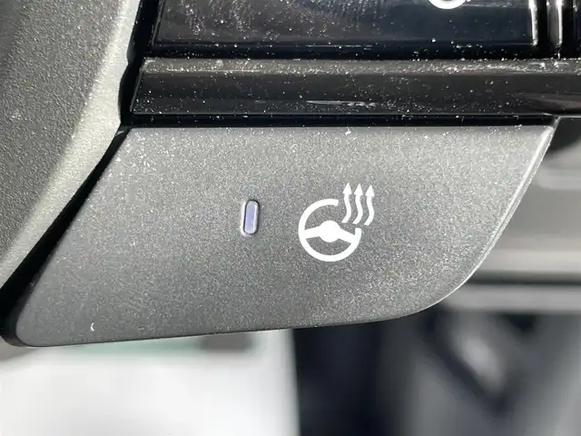 ホンダ ヴェゼル ハイブリッド e:HEV Z 兵庫県 2023(令5)年 1.7万km プラチナホワイトパール 純正ナビ付ディスプレイオーディオ/フルセグTV/Bluetoothオーディオ/ApplePlay/アンドロイドオート/バックカメラ/ステアリングリモコン/クルーズコントロール（追従あり）/パドルシフト/パワーバックドア/シートヒーター/ETC2.0/LEDヘッドライト