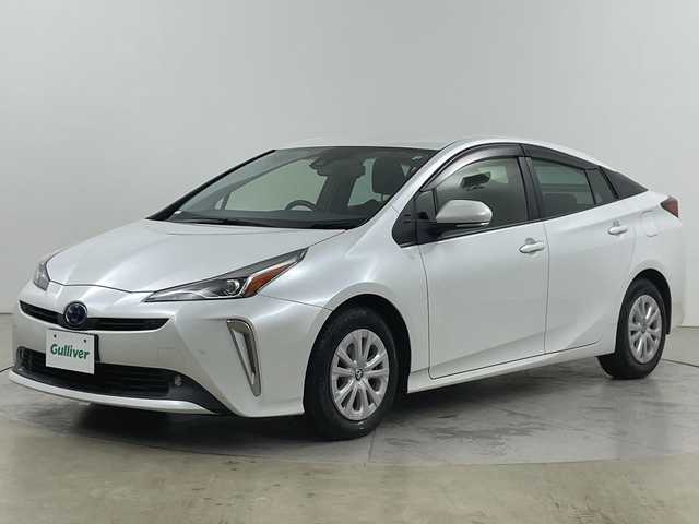 トヨタ プリウス SセーフティプラスⅡ 道央・札幌 2021(令3)年 6.5万km プラチナホワイトパールマイカ ・4WD/寒冷地仕様/・純正SDナビ/・CD/DVD/SD/フルセグTV/・Bluetooth接続/・トヨタセーフティセンス/・プリクラッシュセーフティ/・レーダークルーズコントロール/・ブラインドスポットモニター/・レーンキープアシスト/バックカメラ/・LEDオートライト/オートハイビーム/・社外前後ドライブレコーダー/・ワイパーデアイサー/・ビルトインETC/・ステアリングスイッチ