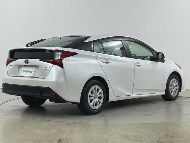 トヨタ プリウス SセーフティプラスⅡ 道央・札幌 2021(令3)年 6.5万km プラチナホワイトパールマイカ ・4WD/寒冷地仕様/・純正SDナビ/・CD/DVD/SD/フルセグTV/・Bluetooth接続/・トヨタセーフティセンス/・プリクラッシュセーフティ/・レーダークルーズコントロール/・ブラインドスポットモニター/・レーンキープアシスト/バックカメラ/・LEDオートライト/オートハイビーム/・社外前後ドライブレコーダー/・ワイパーデアイサー/・ビルトインETC/・ステアリングスイッチ